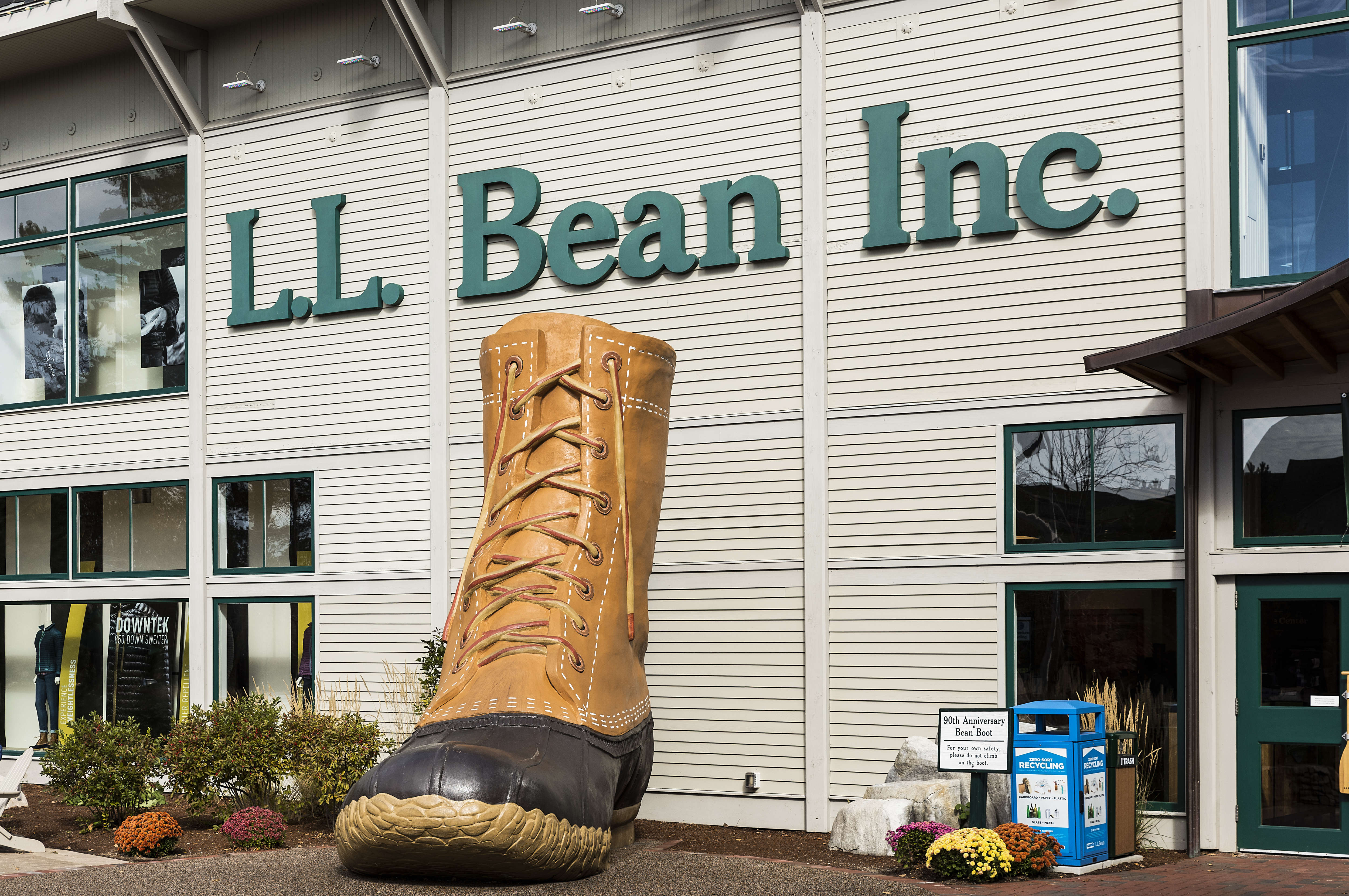 ll bean boots store near me